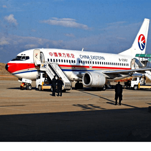 赤峰机场托运航空快运业稳步发展的原因是什么？